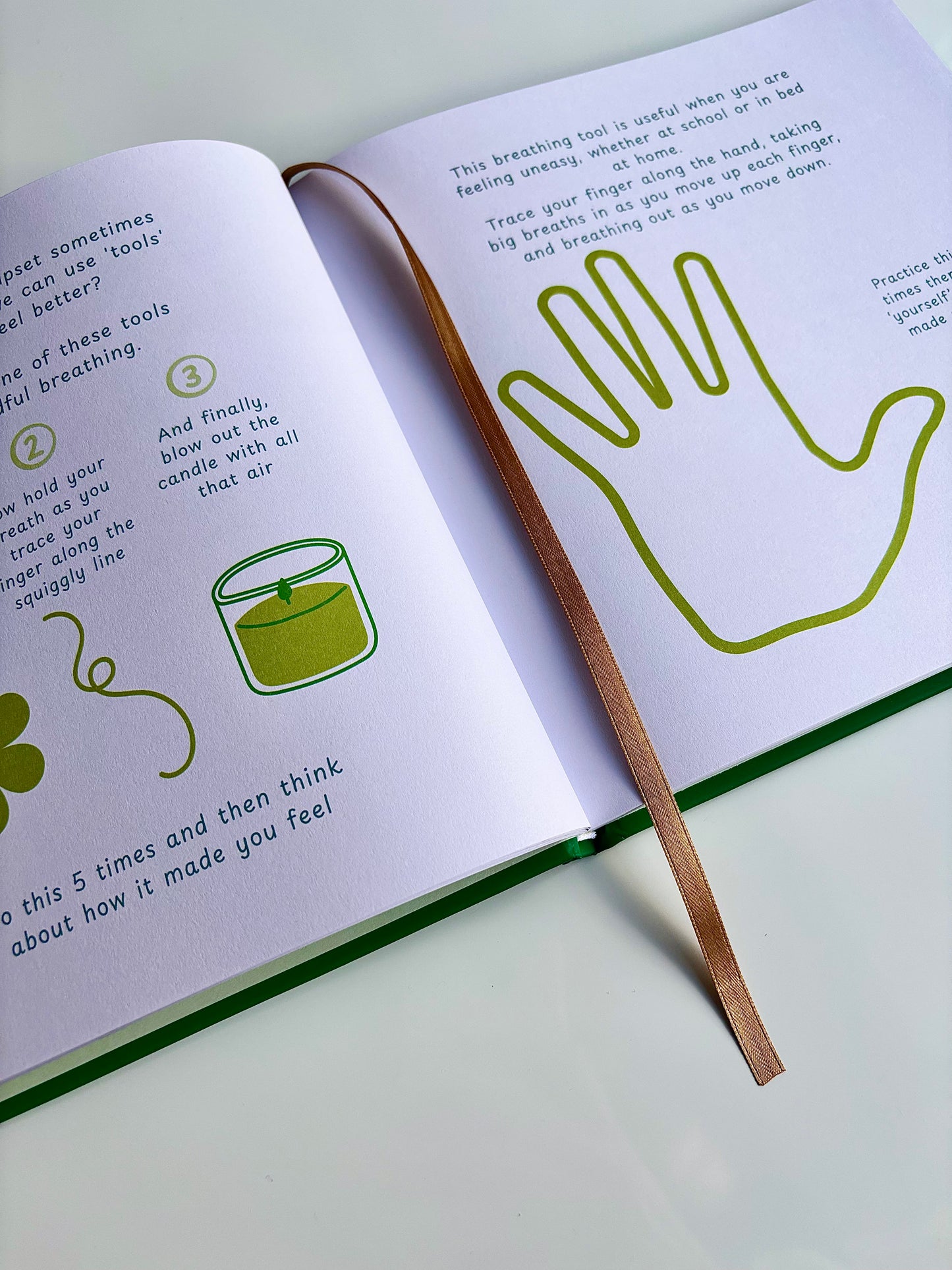 Minis Manifest Magic - Manifestation Journal GREEN